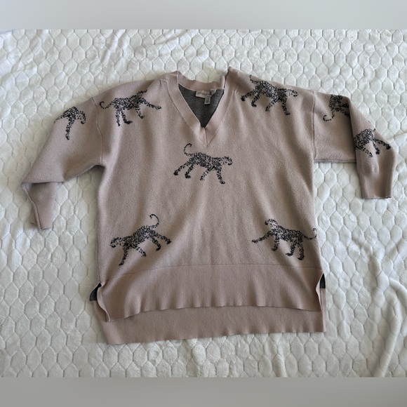 Catherine Malandrino Sweaters - Catherine Malandrino Brown V Neck Sweater with Black Leopard Print Sz 1X